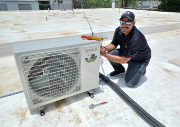 24000 BTU-Solarklimaanlage in Puerto Rico
    