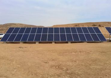 9,2-kW-Solarpumpensystem im Kreis Shenmu, Stadt Yulin, Provinz Shaanxi
    