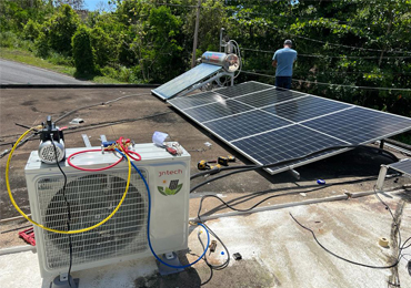 24000btu Solar- und AC-Hybrid-Solarklimaanlage in Puerto Rico
